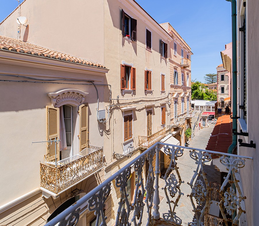 la-maddalena-immobiliare-murphy-case-vacanze-monolocale-esterno