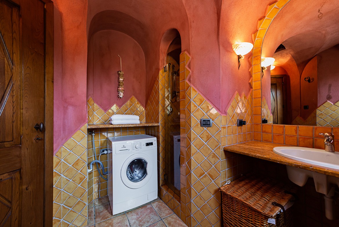 130-la-maddalena-affitto-immobiliare-murphy-le-pergole-02-bagno