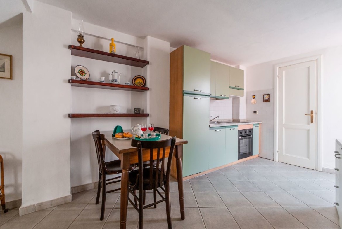 la-maddalena-immobiliare-murphy-monolocale-angolo-cottura