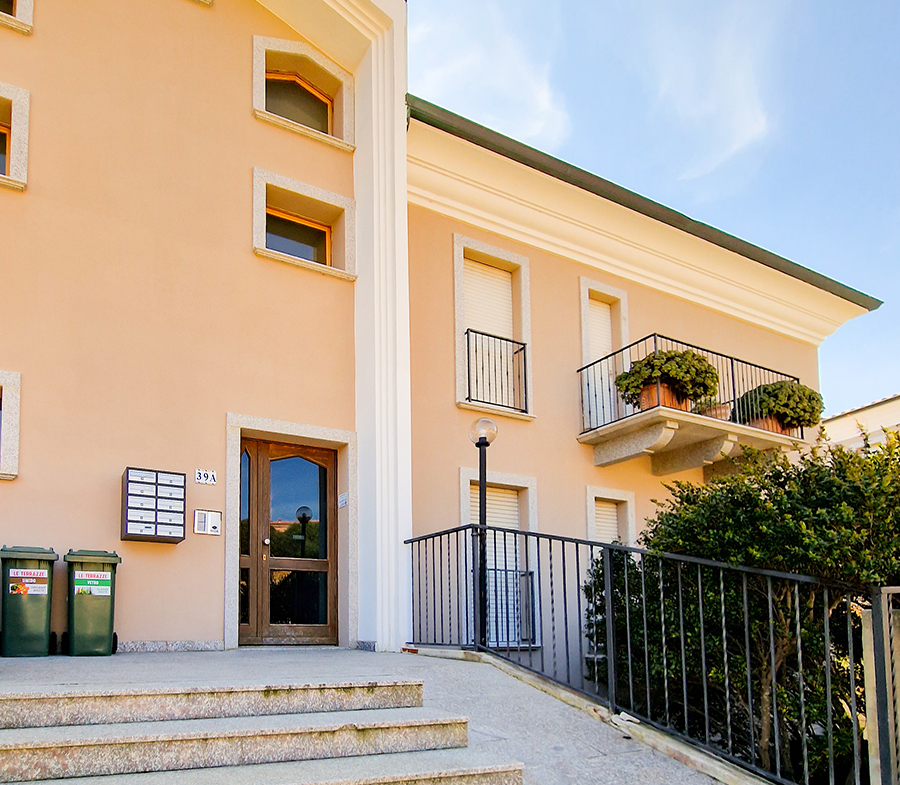 0-la-maddalena-immobiliare-murphy-casa-vacanze-trilocale-esterno