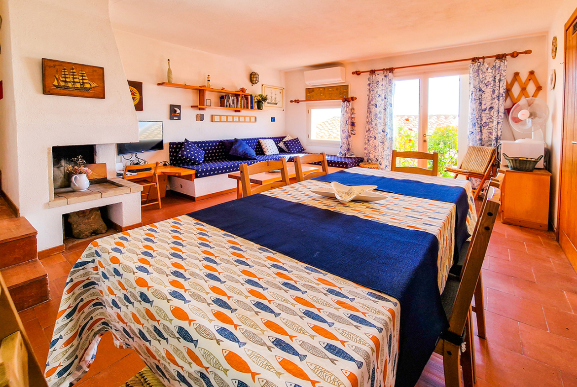 110-la-maddalena-immobiliare-murphy-trilocale-casa-vacanze-soggiorno