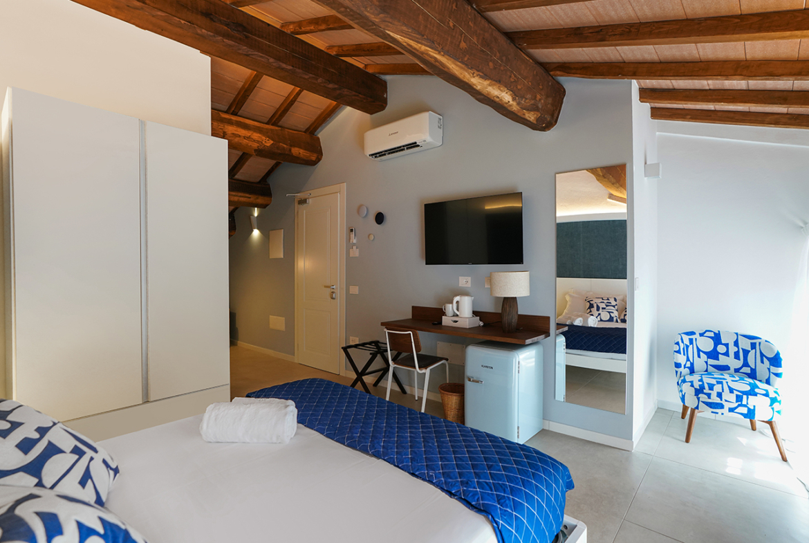 20-la-maddalena-immobiliare-murphy-ad-oriente-spargi