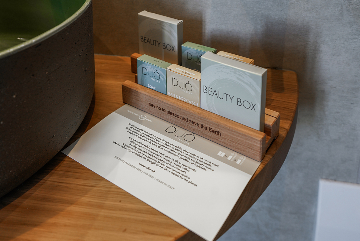 60-la-maddalena-immobiliare-murphy-ad-oriente-santo-stefano-kit-cortesia